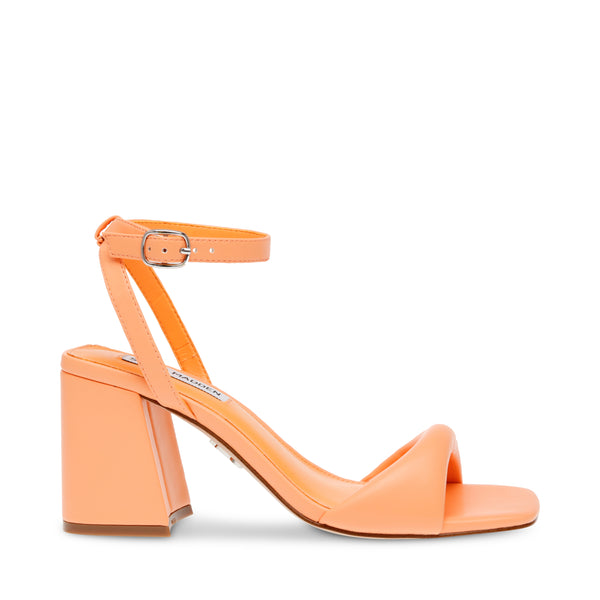 BIBI チャンキーパフィーサンダル ORANGE – Steve Madden Japan