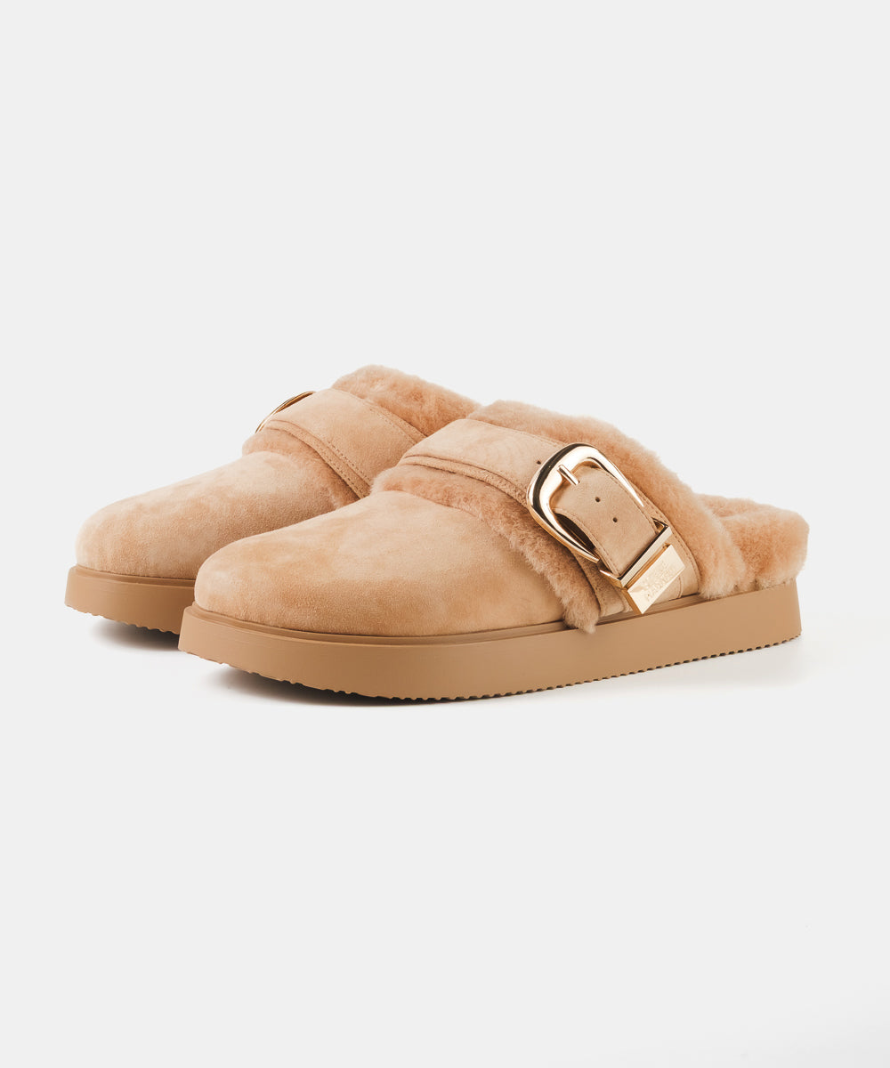 【予約販売】COZYUP-VA ファーバックルサボ　TAN　10月下旬ごろお届け　(heel2.5)