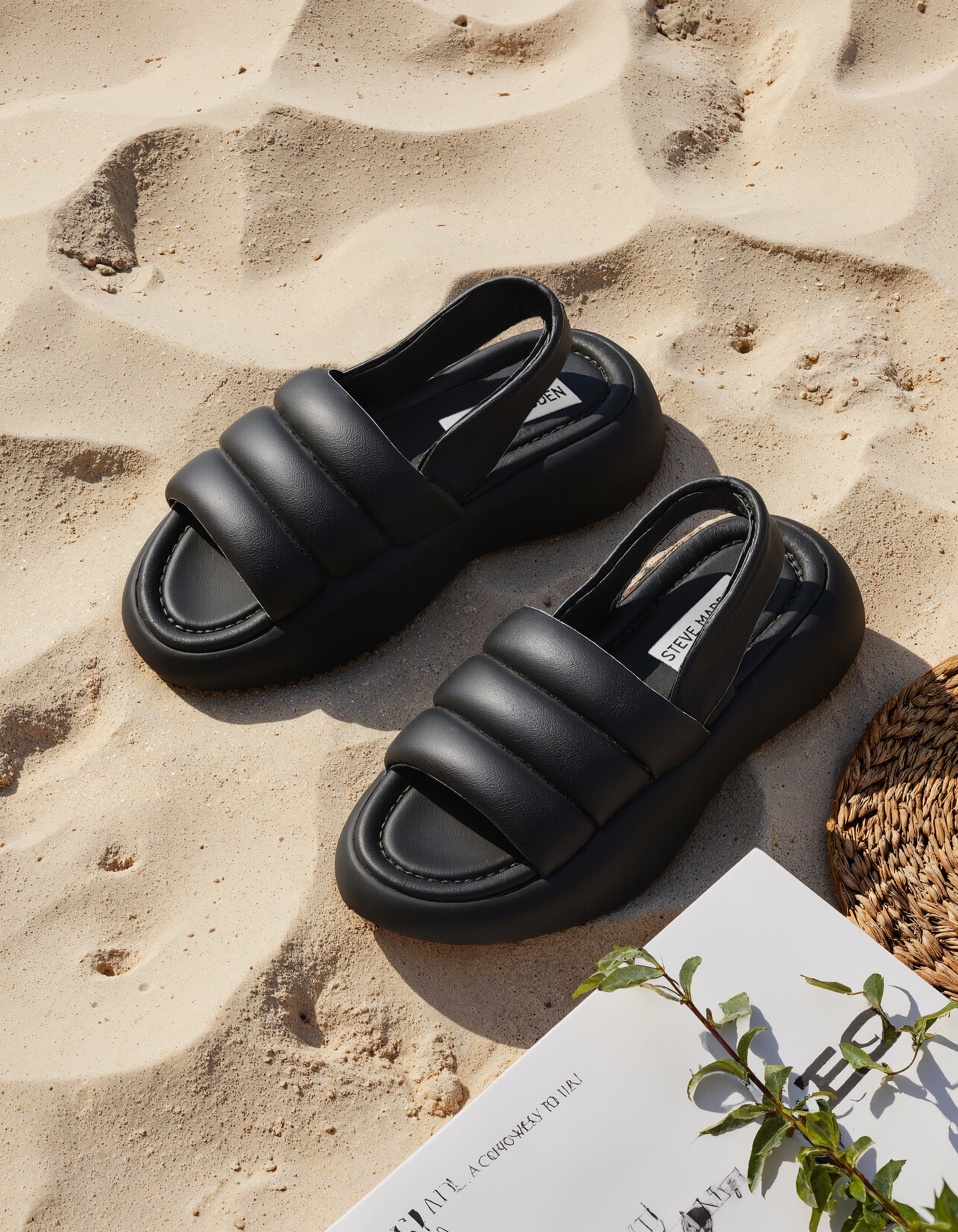 HEADWAY 　ストラップ付パフィーサンダル　BLK　(heel4.5)