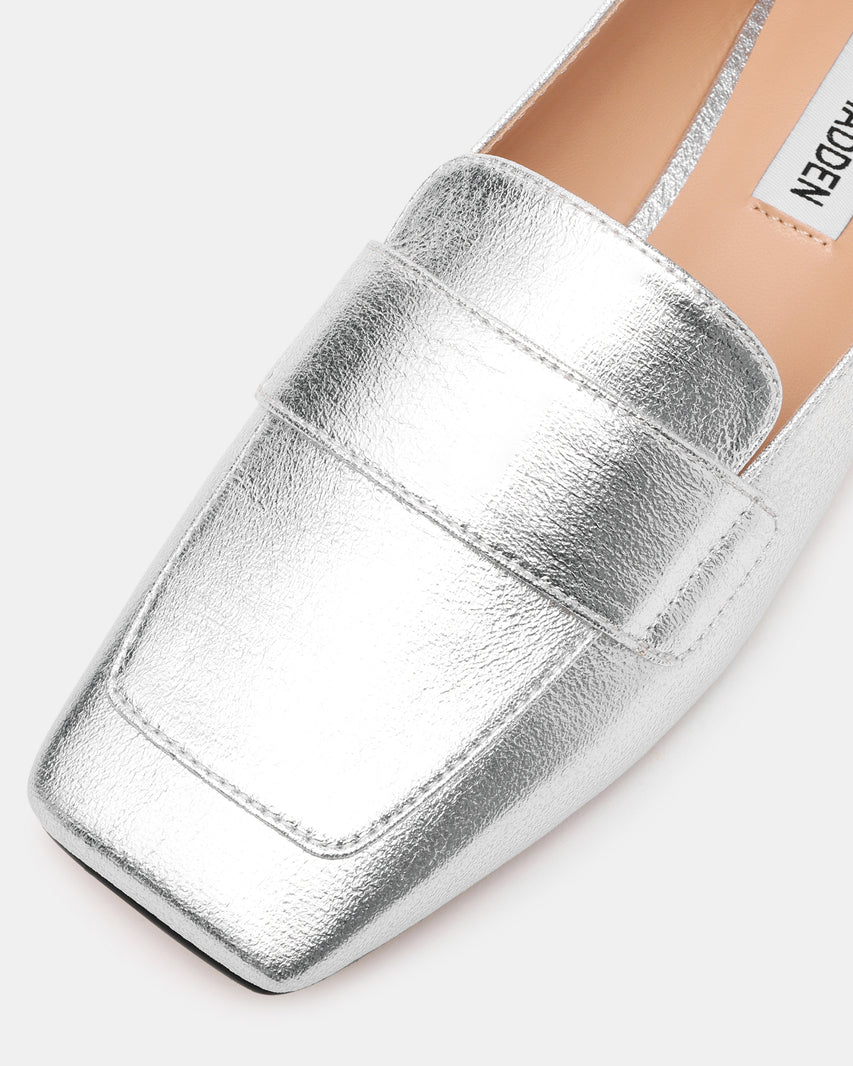 MONARC-VA　 スクエアトゥフラットローファー　SV　(HEEL1.0)