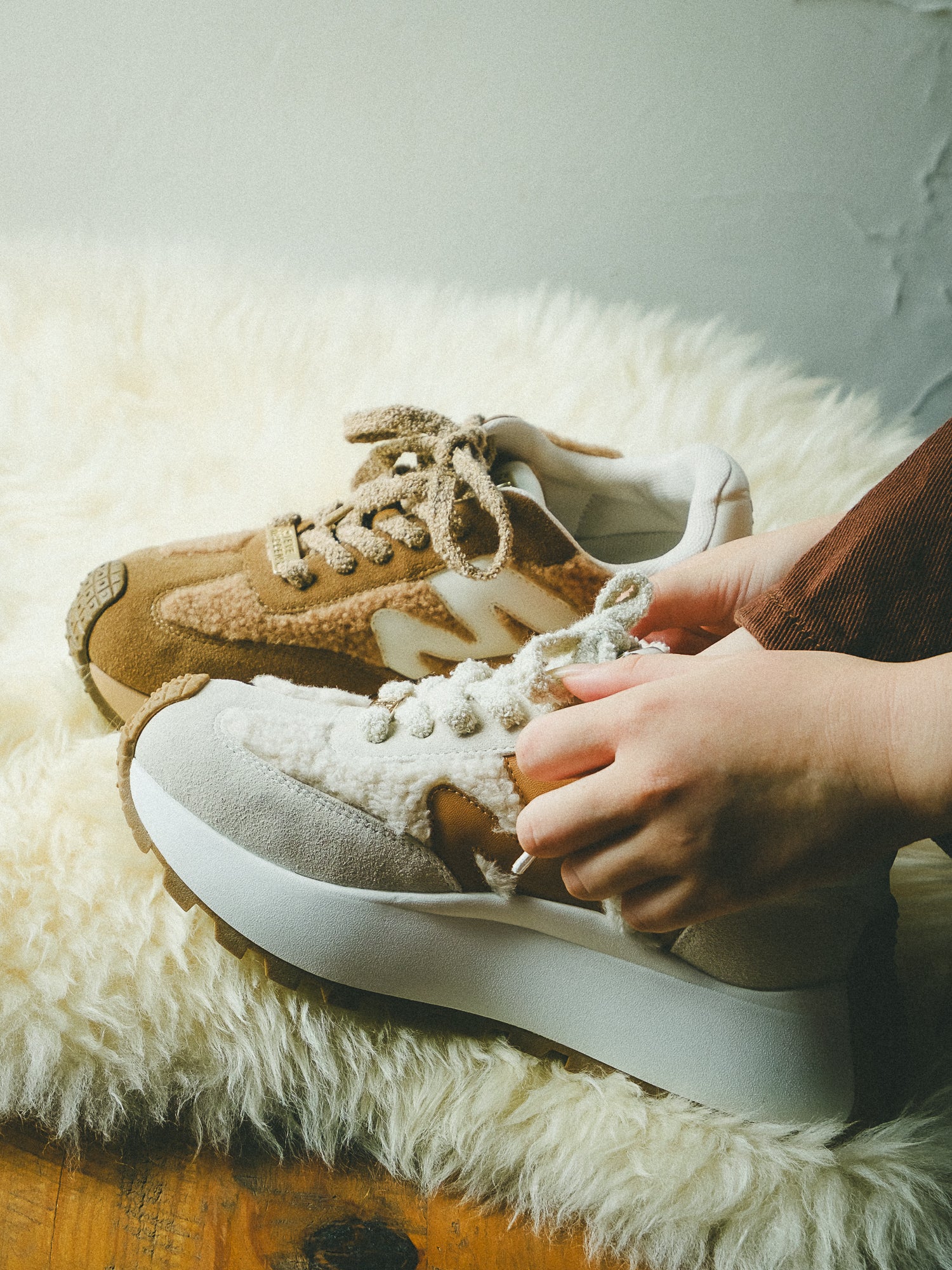 SUPERCAMPO-F スエードファー厚底スニーカー　BONE/LEAT　　(heel6.0）